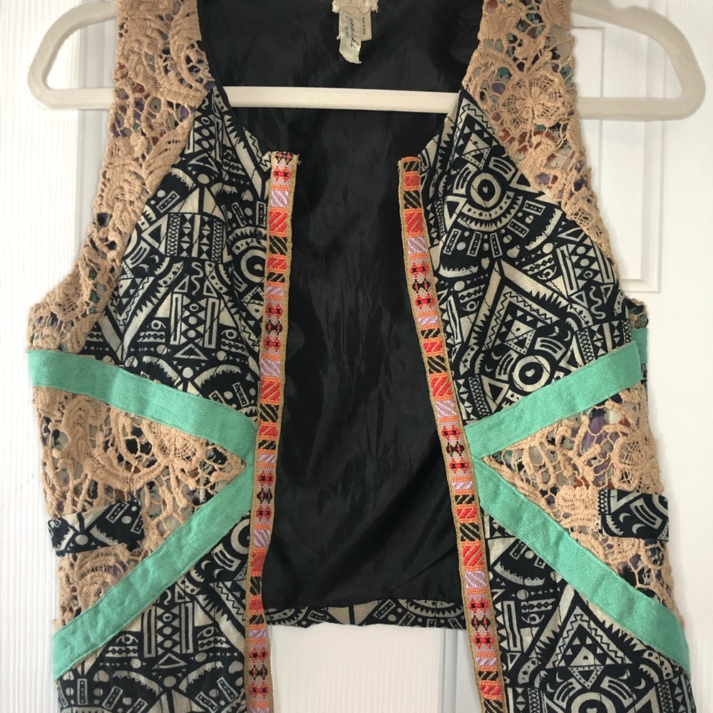 BKE Vest